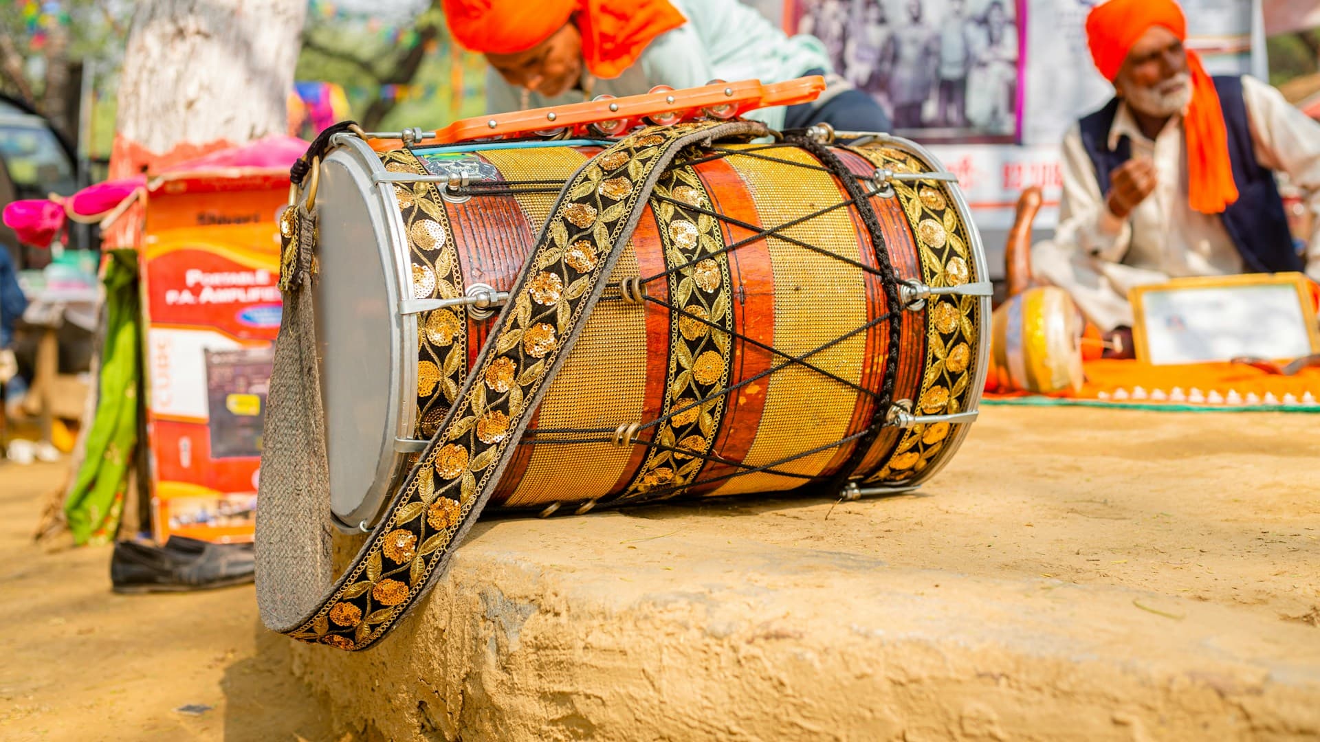 Dhol Image